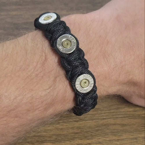 Video displaying appearance and features of our 45 bullet paracord survival outdoor bracelet